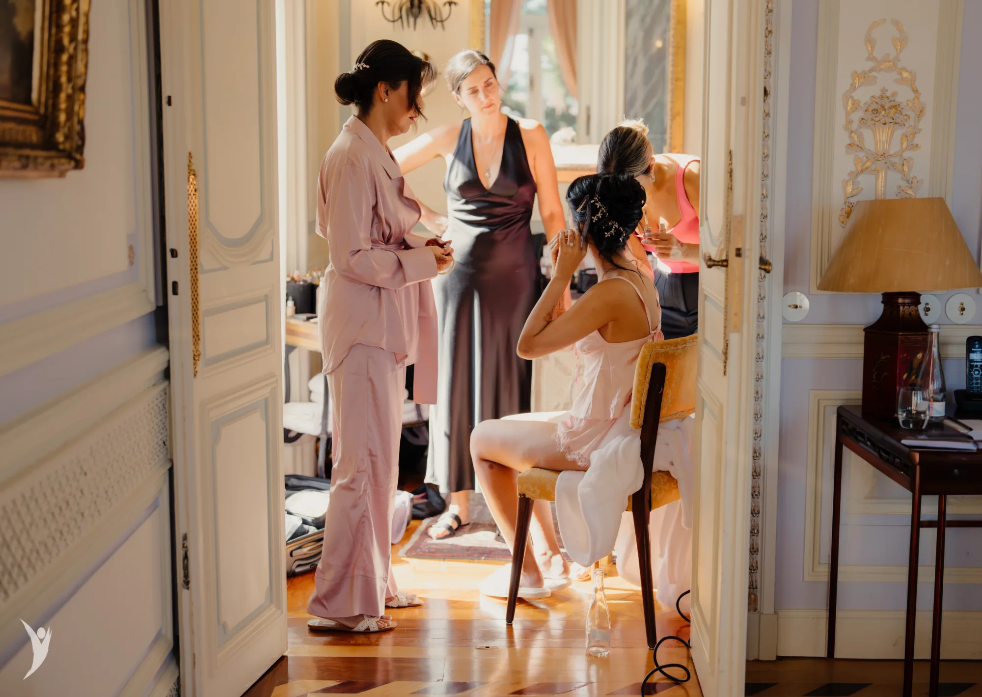 Getting ready for an Indian wedding in Portugal, near Lisbon